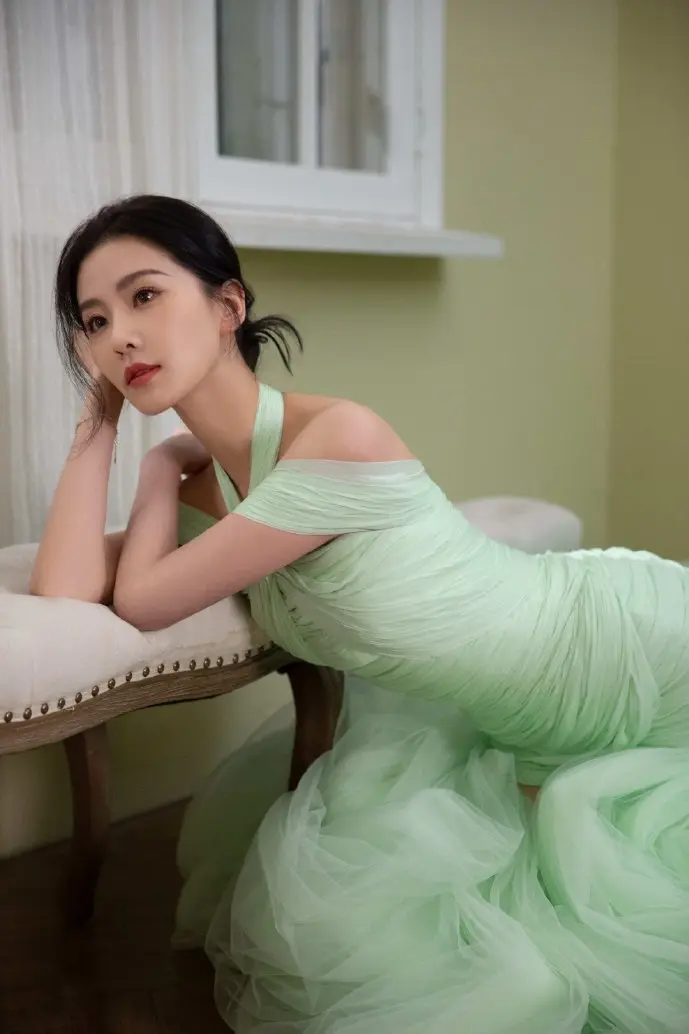 儿童玩数学游戏